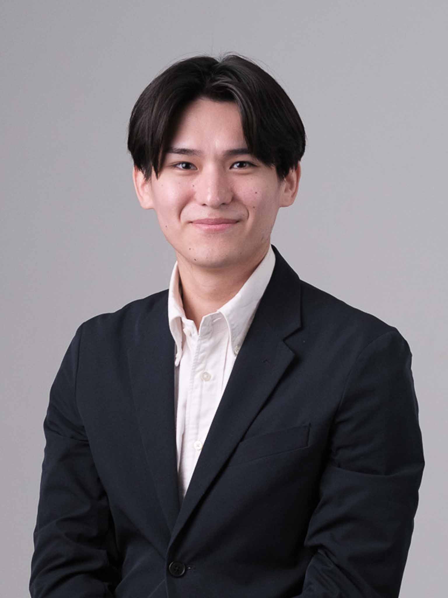 近藤 賢Ken Kondo